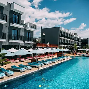 Nuevo Deluxe Hotel Shëngjin