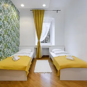 Royal Rooms*** Ostello Lubiana